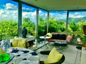Exklusive Wohnung mit Panorama von Schwarzwald bis zu den Vogesen